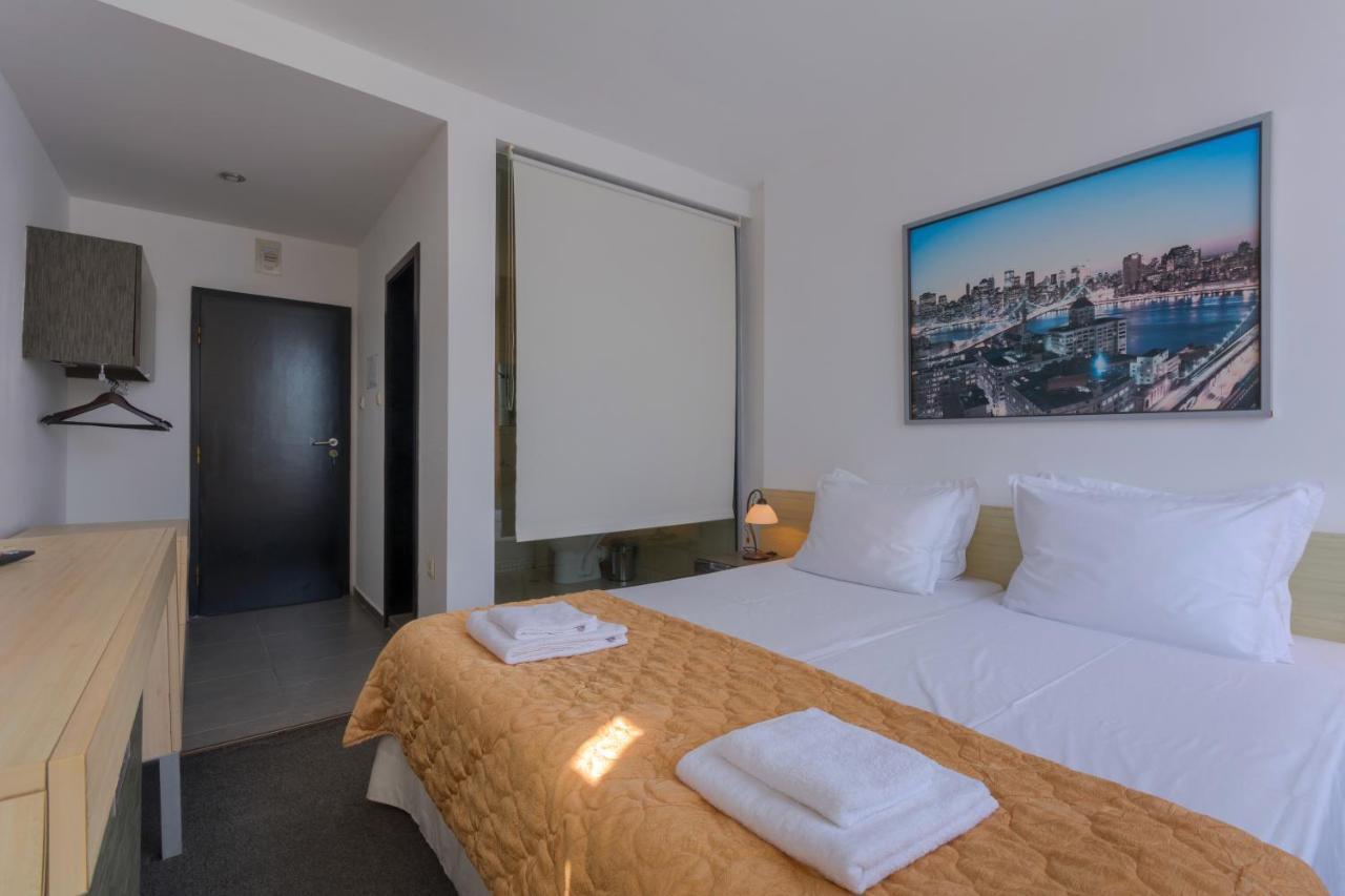 Hotel Odyssey Sozopol Exteriör bild