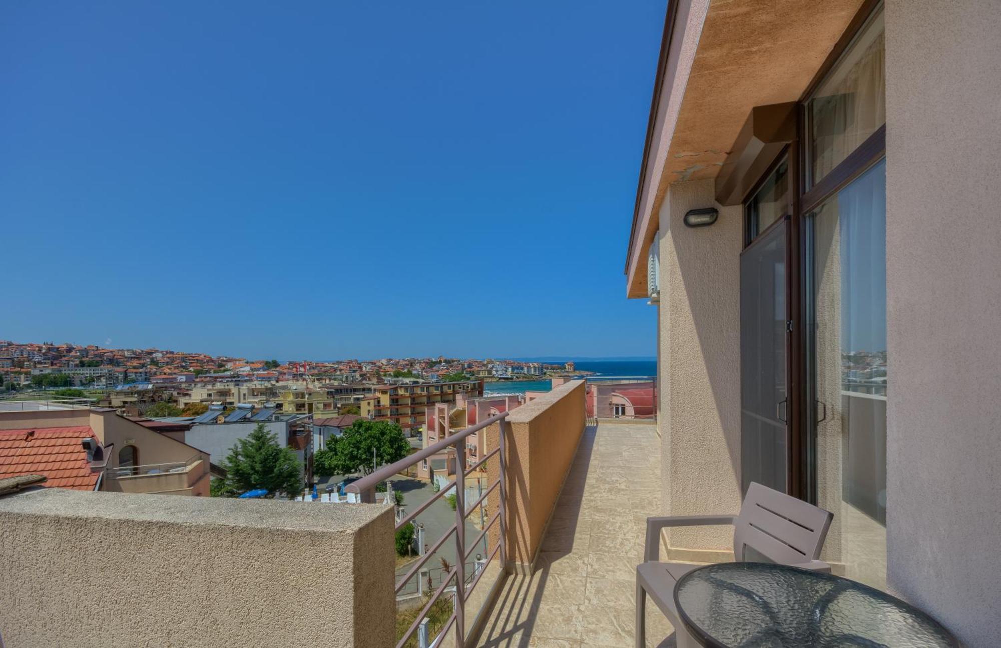 Hotel Odyssey Sozopol Exteriör bild