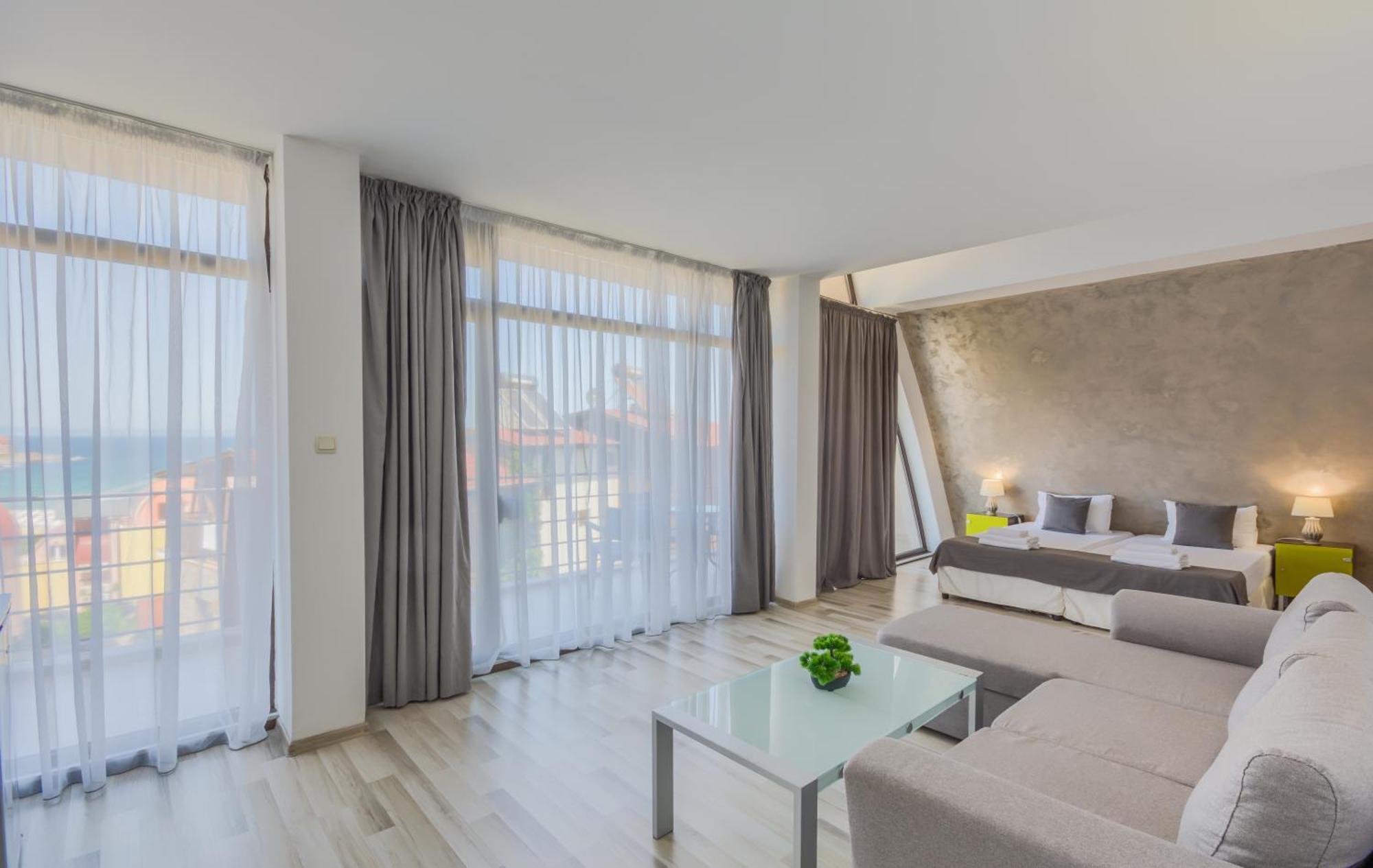 Hotel Odyssey Sozopol Exteriör bild